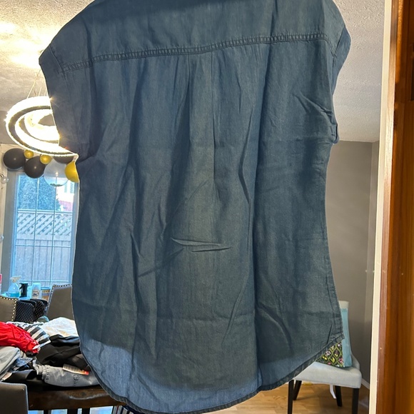 Tilly Denim Top - Picture 3 of 4
